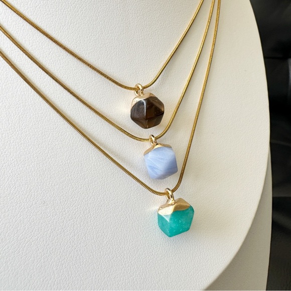 Natural Crystal Pendant Necklace Set (3 necklaces included), Jewelry Gift Set - Picture 6 of 9